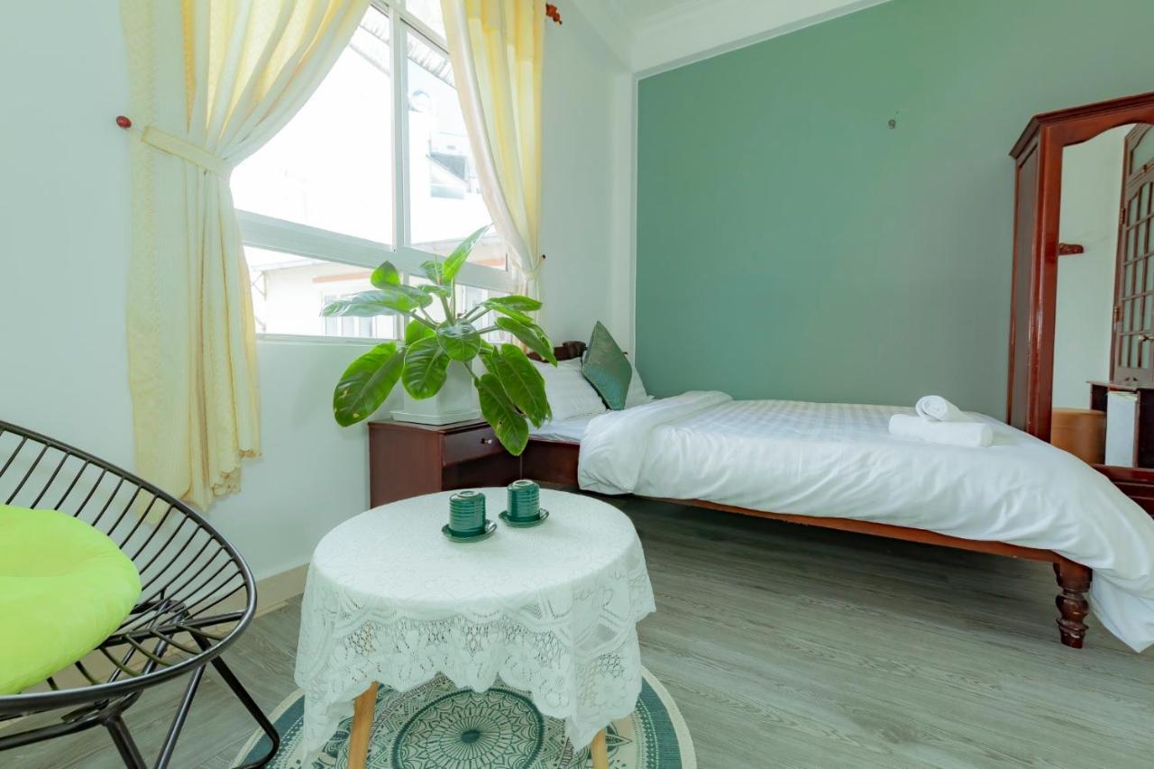 Vu Nhi Hotel Далат Экстерьер фото